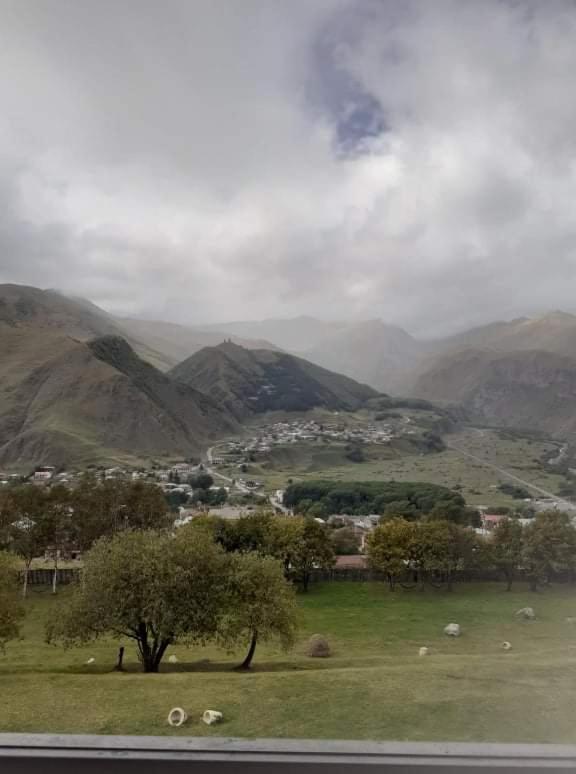 Hotel Bana Kazbegi Exterior foto