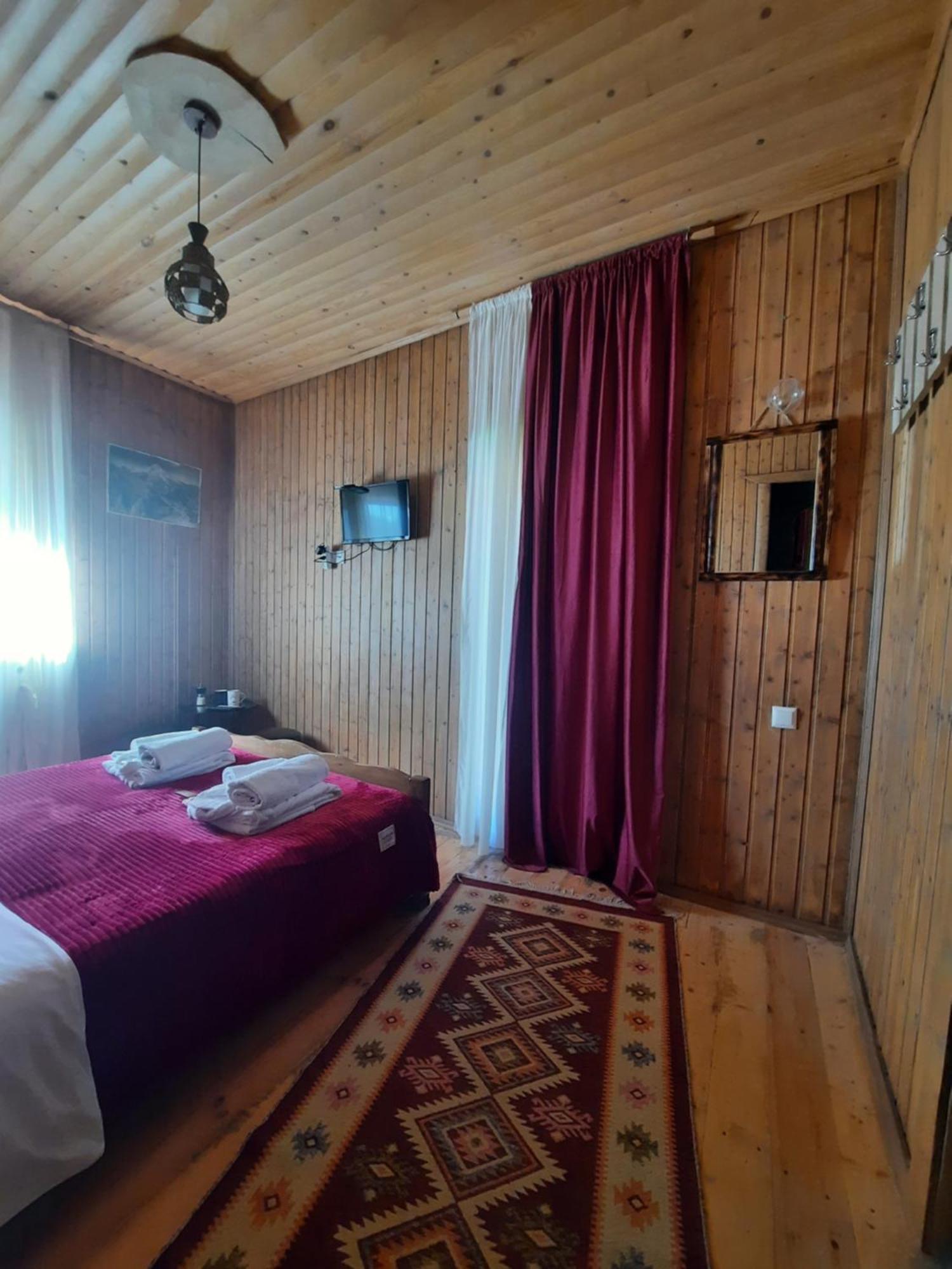 Hotel Bana Kazbegi Exterior foto